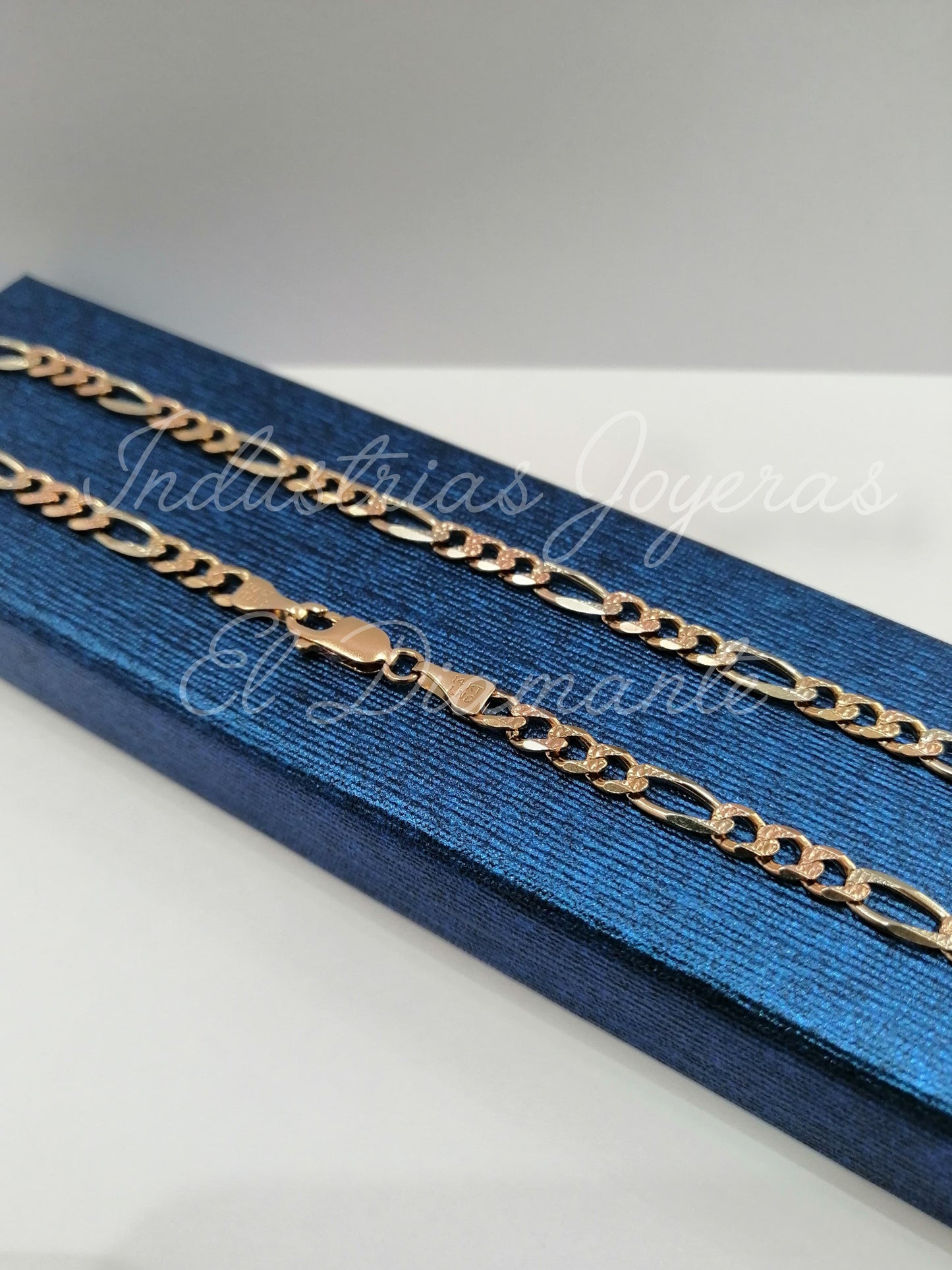 CADENA Y DIJE PARA HOMBRE