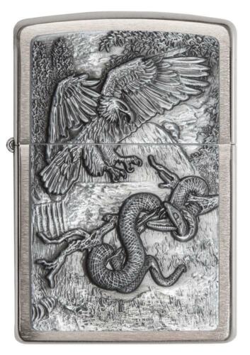 ENCENDEDOR EAGLE VS SNAKE ZIPPO ZP29637